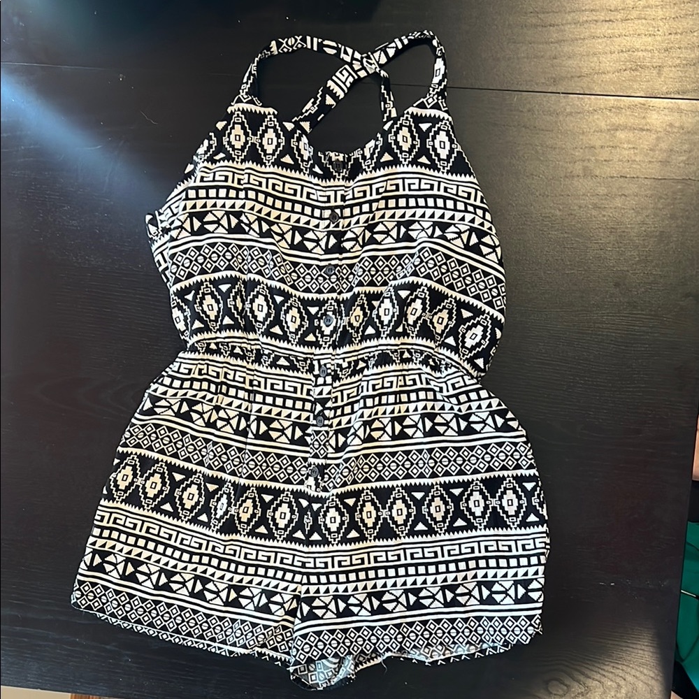 Forever 21 Geometric Black and White Romper